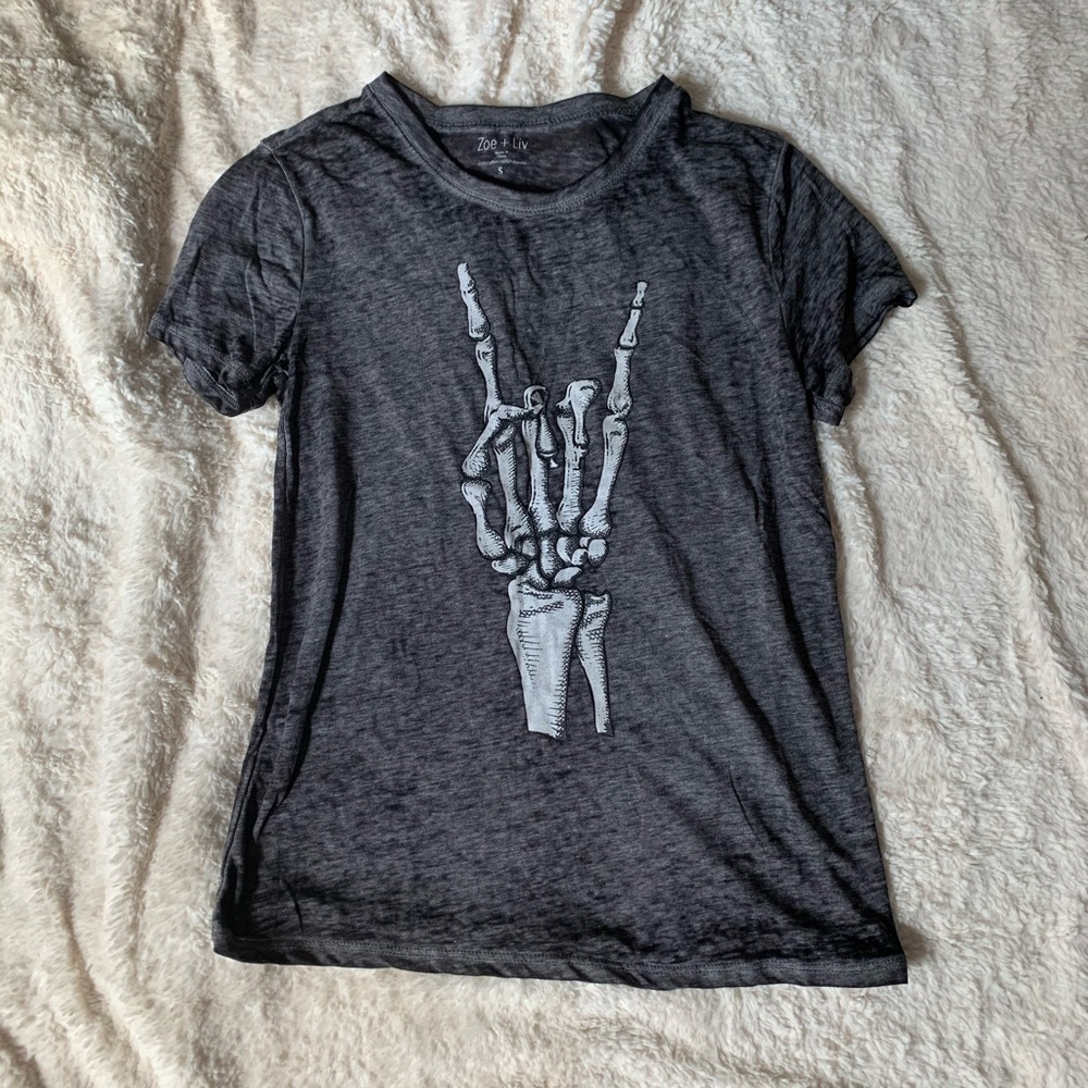 [ zoe & liv ] tshirt